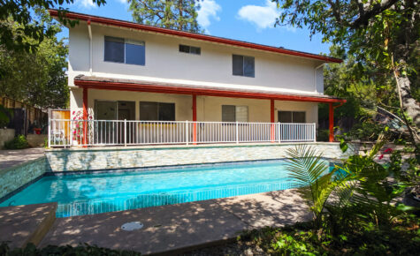 Pool - Backyard